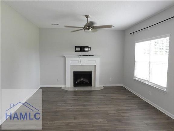 4th image of 161 W West Winn Ave