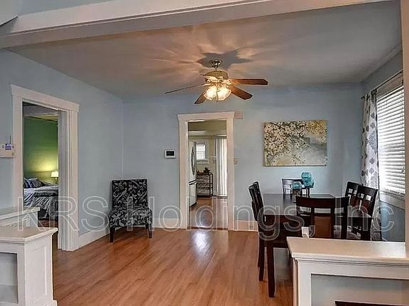 4th image of 2526 Keller Ave