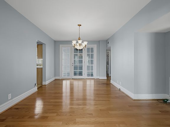 3rd image of 329 Belt Ave APT 402