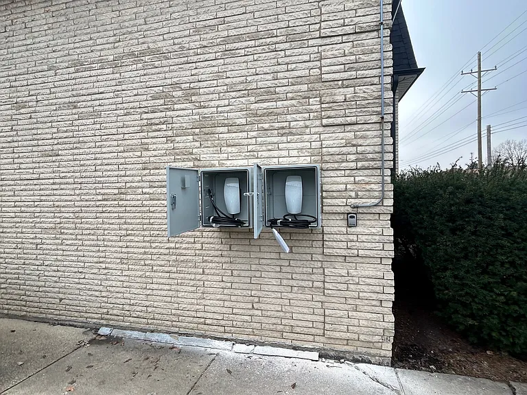8905 Plainfield Rd #1E — Photo 20