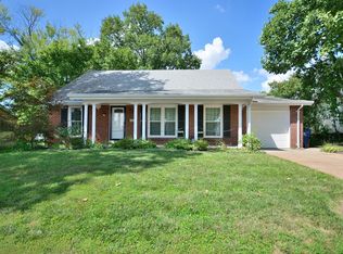 1935 Derhake Rd, Florissant, MO 63033