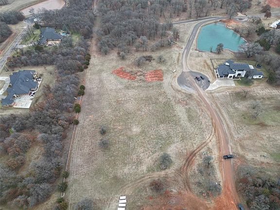 2nd image of 432 N Arcadian Oaks Dr
