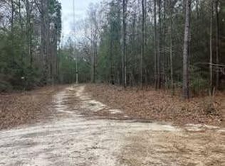 100 Marty Ln, Perkinston, MS 39573