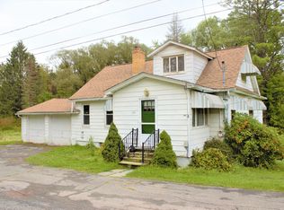 380 Belmont Tpke, Waymart, PA 18472