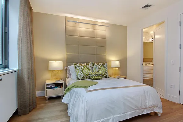 Sold by Corcoran | media 14