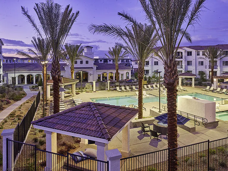castile-henderson-nv-pool-at-dusk