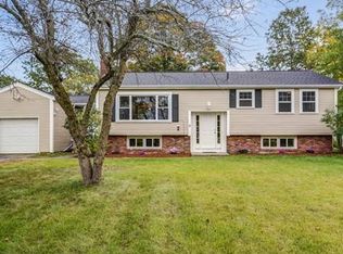 6 Lee Cir, Hudson, MA 01749
