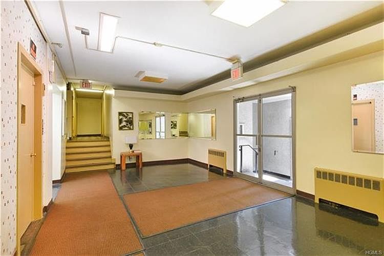 2nd image of 43 Amberson Ave APT 5G