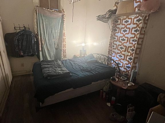 4th image of 117 Kansas St