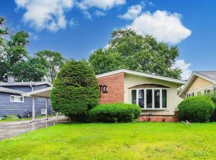 920 N Pleasant Dr, Addison, IL 60101