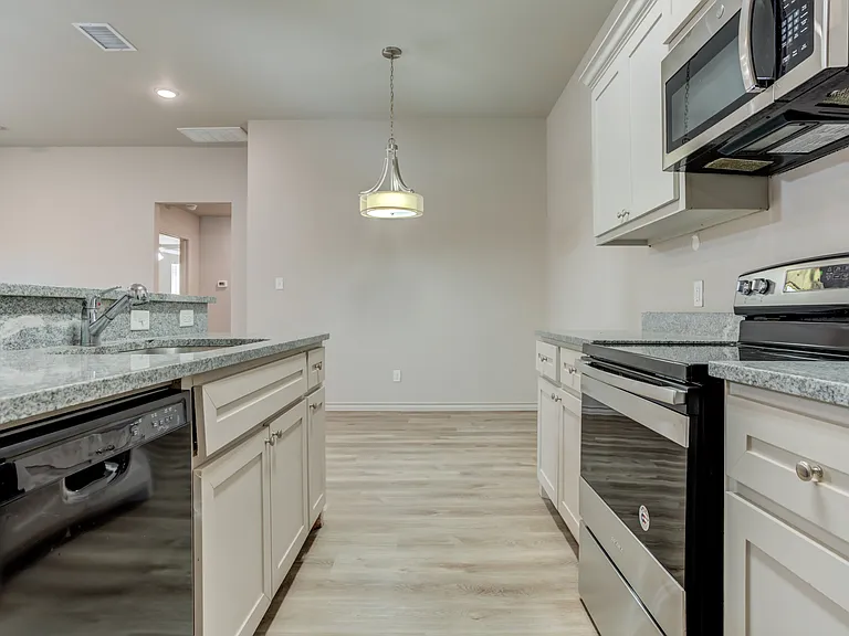 17816 Private Road 2160 #B — Photo 6