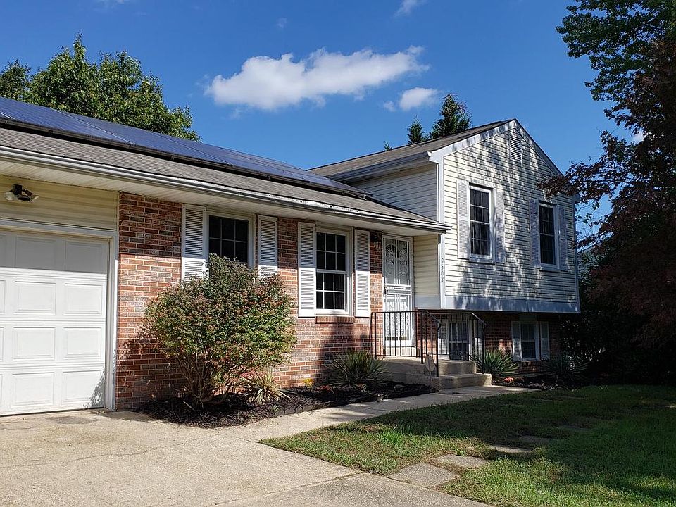 1st image of 9502 New Orchard Dr