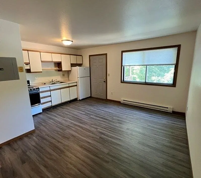 1211 34th Street Cir S