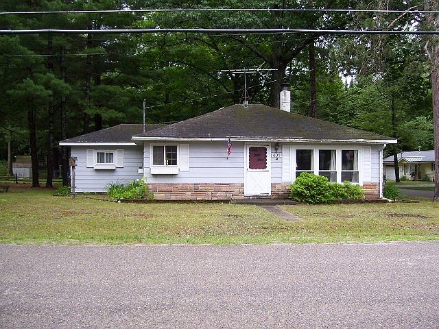 1st image of 409 Dogwood Dr
