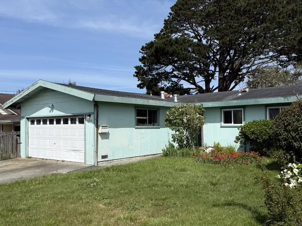 3359 Elizabeth St, Eureka, CA 95503
