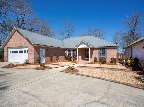 245 Cove Dr, Abbeville, AL 36310