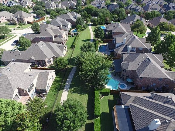 4th image of 10143 Deerfield Dr