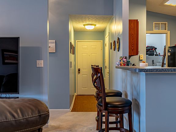 5th image of 1208 Autumn Sun Ct Unit 203