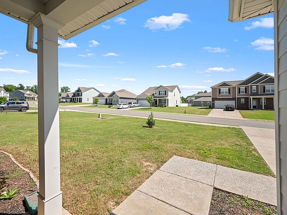 5th image of 1011 Altavista Ln