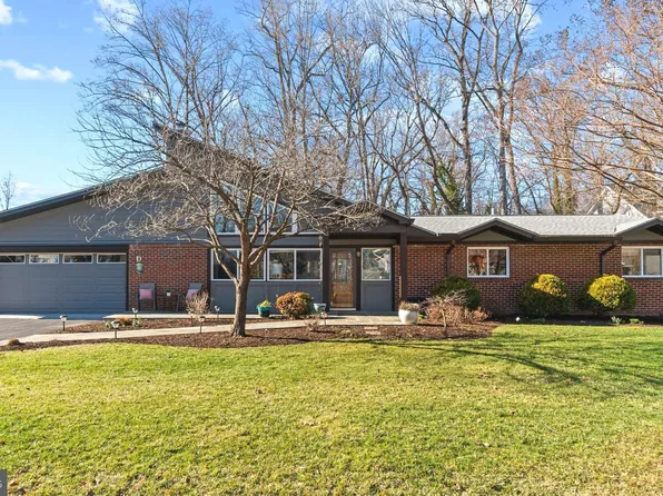 2988 Valley View Rd, Annapolis, MD 21401