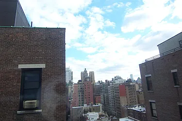 Rented by Susan Finkel, LREB