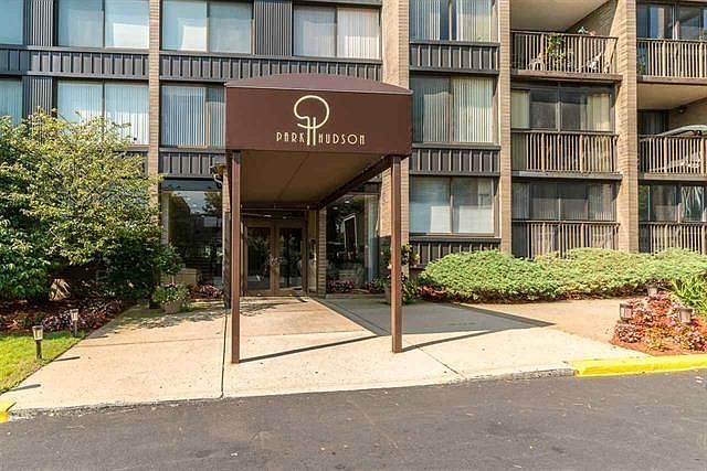 1st image of 9060 Palisade Ave APT 401