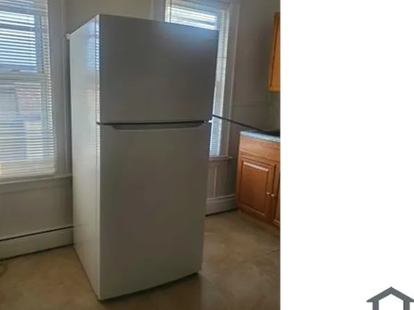 225 Cooke St #3, Waterbury, CT 06710