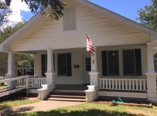 836 Live Oak St, Columbus, TX 78934