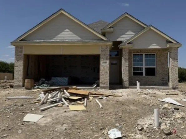 1136 Runway Rd, Fort Worth, TX 76131