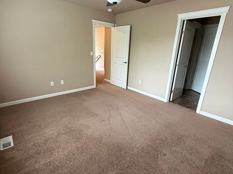 1415 Grindstone Dr SE — Photo 16