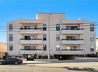 4829 Whitsett Ave APT 302, Valley Village, CA 91607