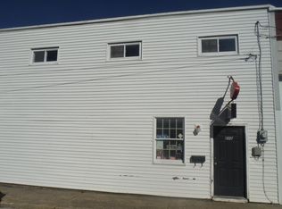 215 E Juniper St, Hazleton, PA 18201