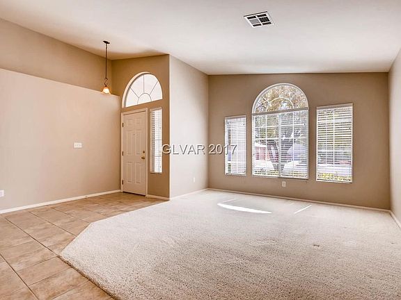 5th image of 1913 Crystal Glen Ct