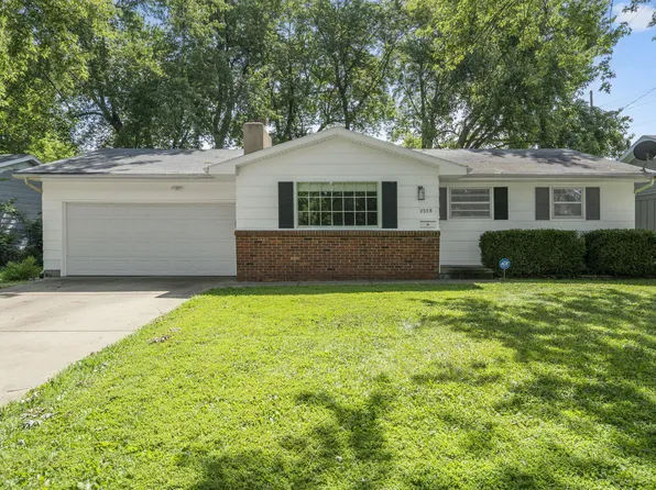 2558 S Nettleton Avenue, Springfield, MO 65807