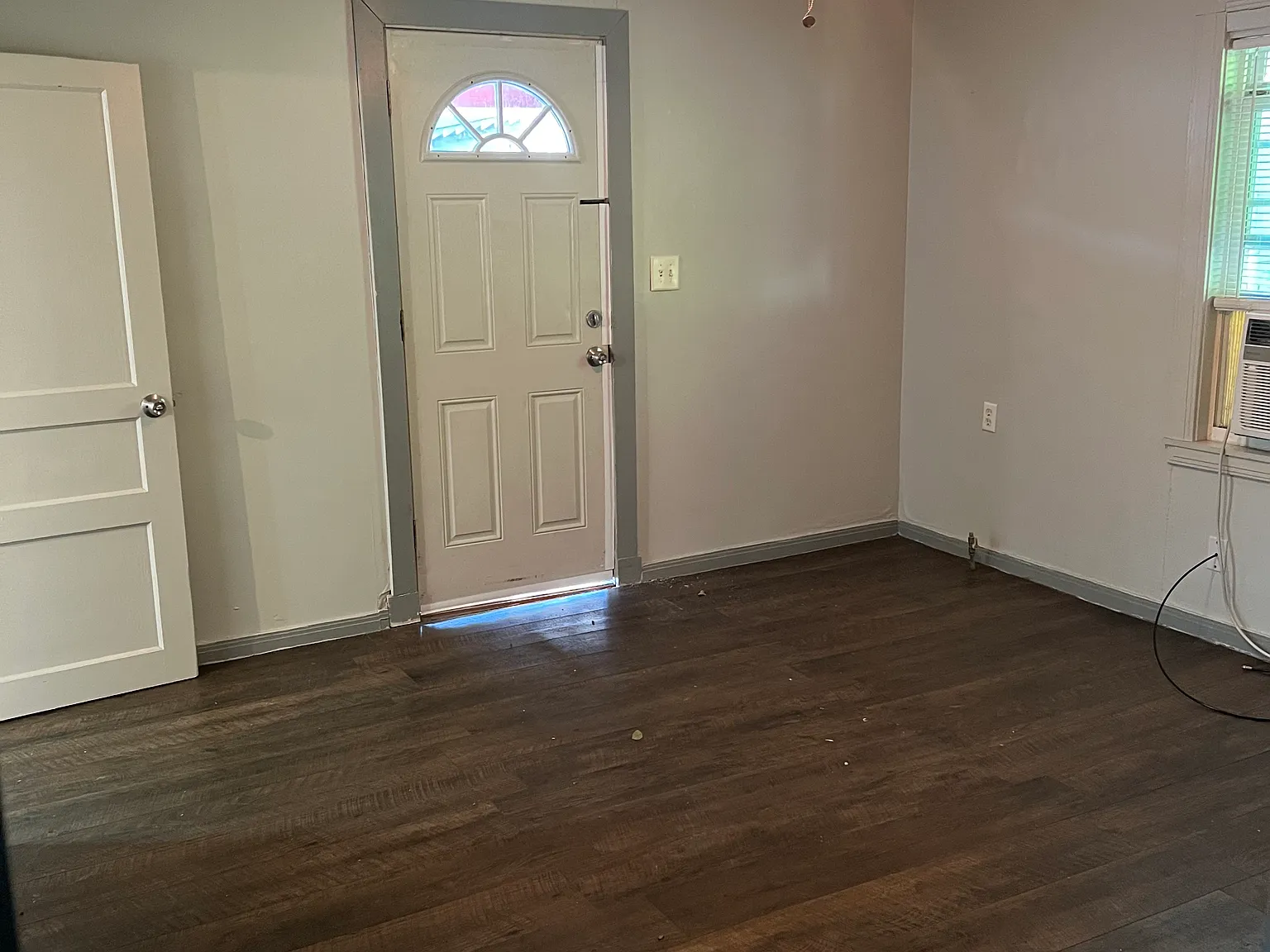 1 bed, 1000 sqft, $1,000 — Photo 4
