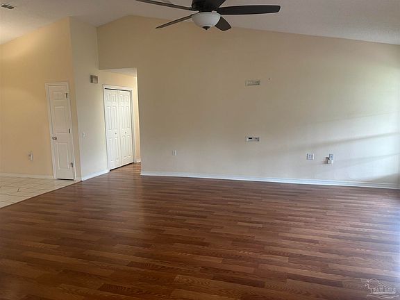 3rd image of 2319 Brightview Pl