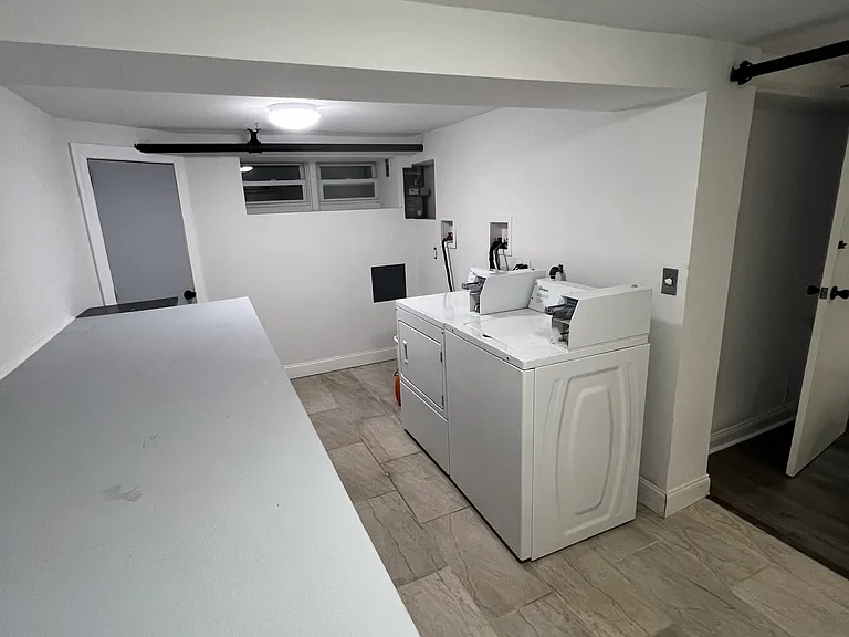 1845 Tomlinson Ave #1 — Photo 7