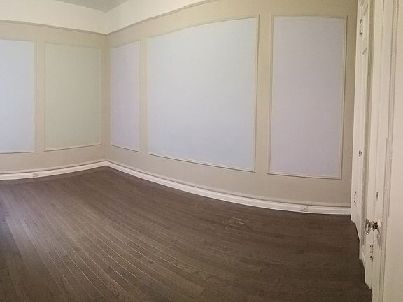 4th image of 916 Carroll St APT 1E