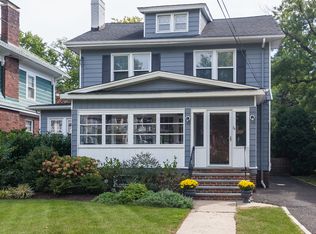 50 Parkview Dr, Millburn, NJ 07041