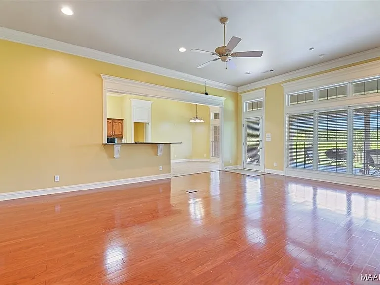 8318 Chadburn Way — Photo 2