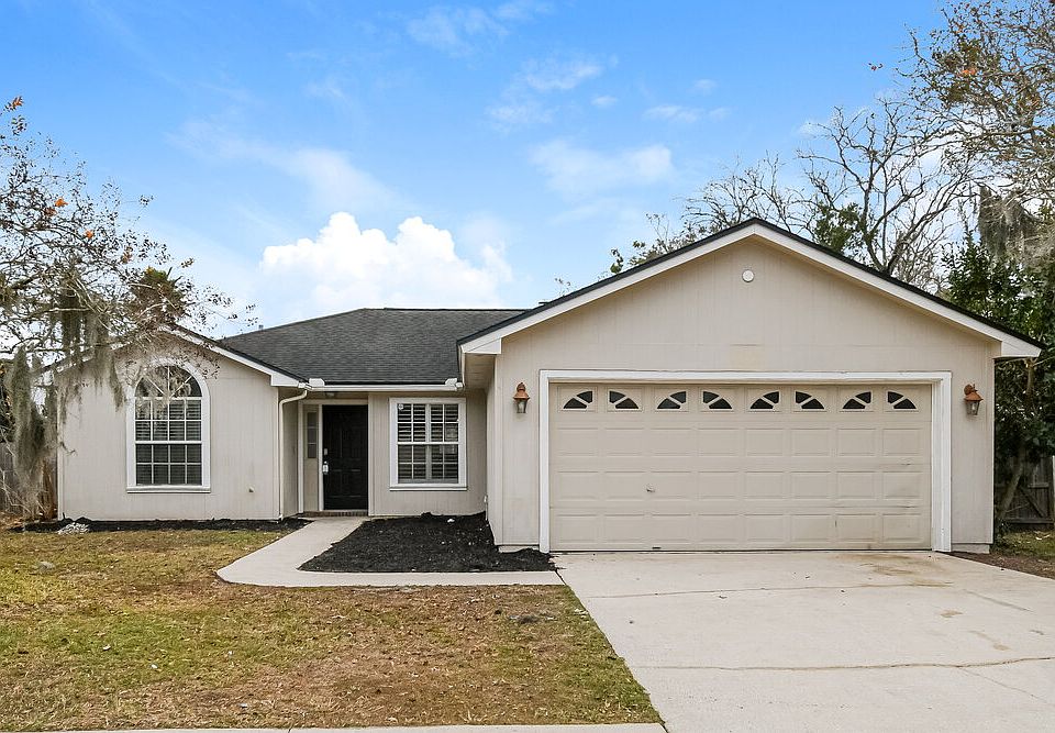 1st image of 3103 Olde Sutton Parke Dr