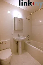 Rented by Link NY Realty