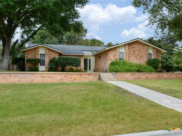 1823 Cypress Rapids Dr, New Braunfels, TX 78130