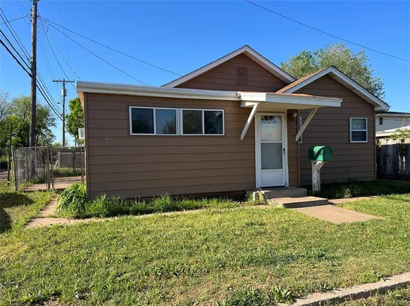 208 W C St, Altus, OK 73521