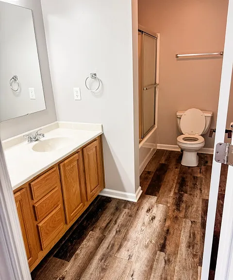 10131 Sutton Dr — Photo 7