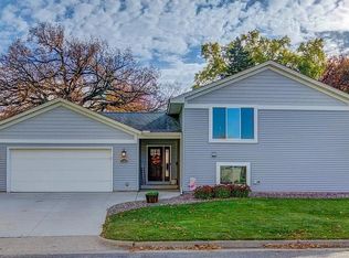 7013 Cedar Lake Rd, Saint Louis Park, MN 55426