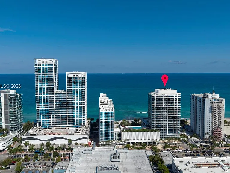 6799 Collins Ave #412 — Photo 36