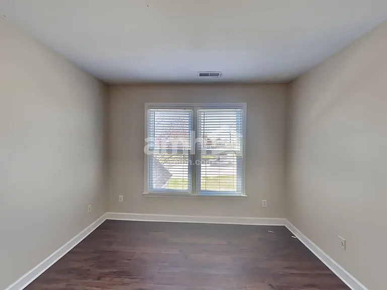 2885 Runnymeade Dr — Photo 13