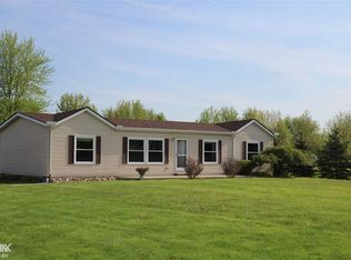 9560 Puttygut Rd, Casco, MI 48064