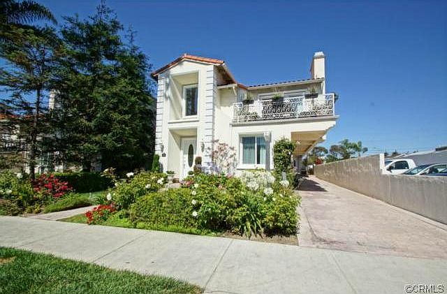 1st image of 108 S Catalina Ave